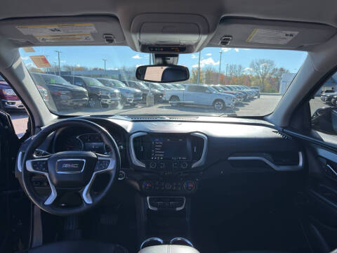 2022 GMC Terrain SLT