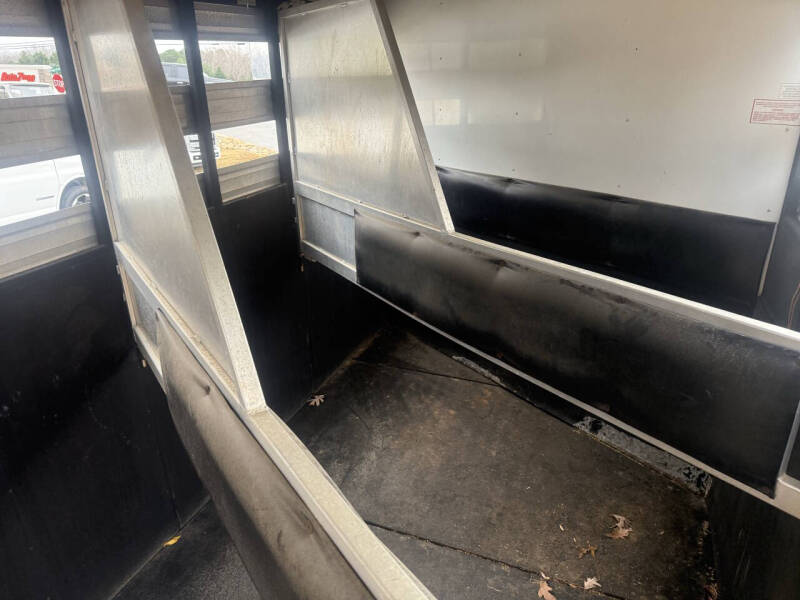 2004 Sundowner Trailers Stampede SL