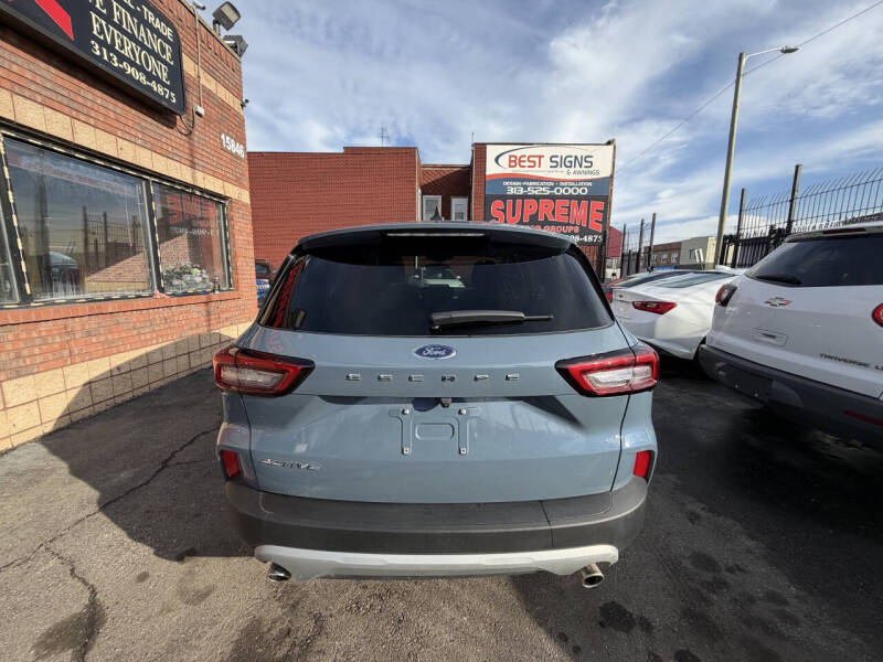 2025 Ford Escape Active