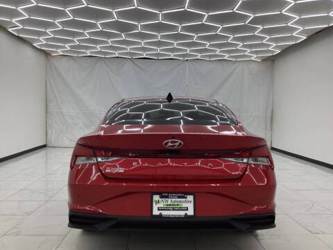 2022 Hyundai Elantra