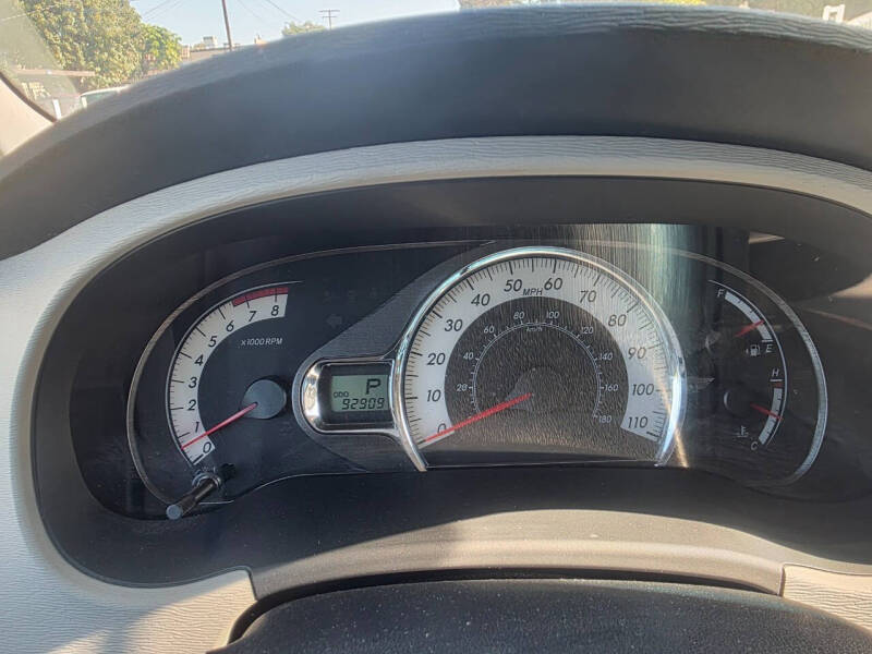 2013 Toyota Sienna SE 8-Passenger