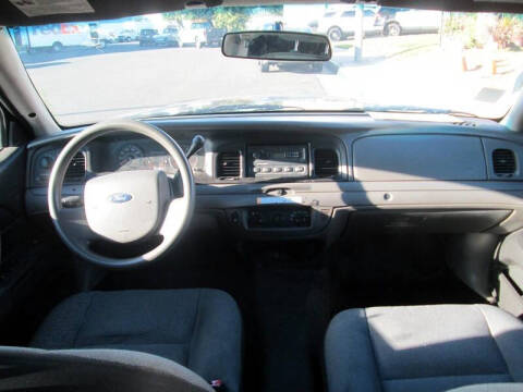 2010 Ford Crown Victoria