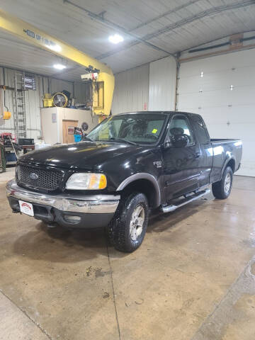 2003 Ford F-150 for sale at WESTSIDE GARAGE LLC in Keokuk IA