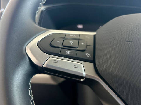 2025 Volkswagen Taos S