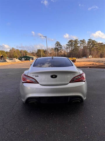 2013 Hyundai Genesis Coupe