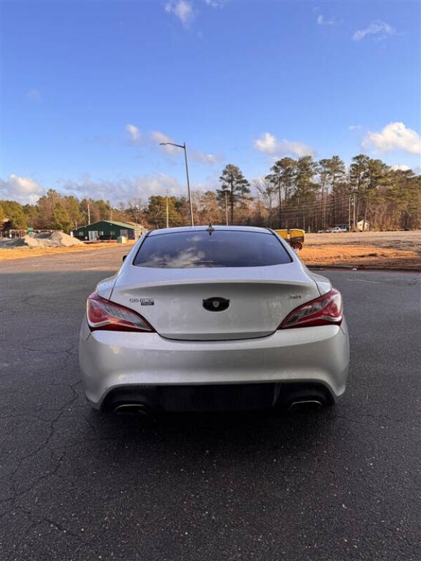 2013 Hyundai Genesis Coupe