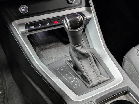 2020 Audi Q3 quattro S line Prem Plus 45 TFSI