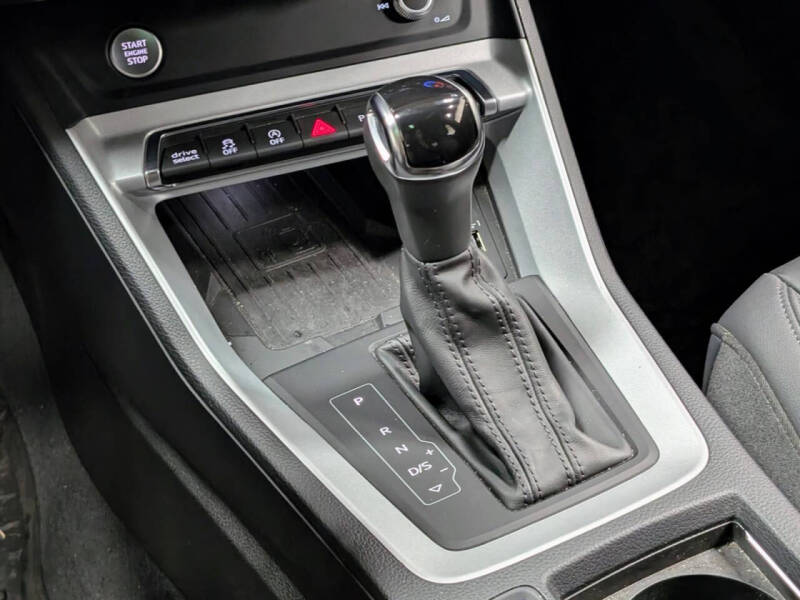 2020 Audi Q3 quattro S line Prem Plus 45 TFSI