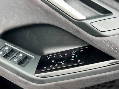 2025 Audi SQ6 e-tron quattro Prestige