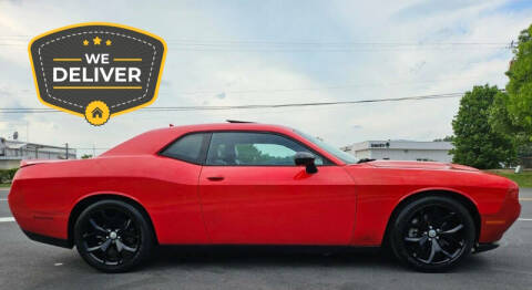 2015 Dodge Challenger SXT