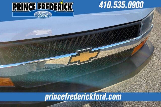 2024 Chevrolet Express 2500