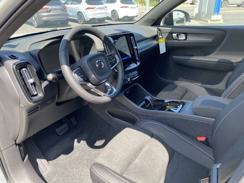 2023 Volvo C40 Recharge Twin Plus