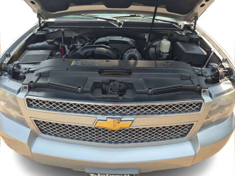 2011 Chevrolet Suburban LT