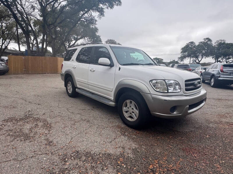 2003 Toyota Sequoia SR5