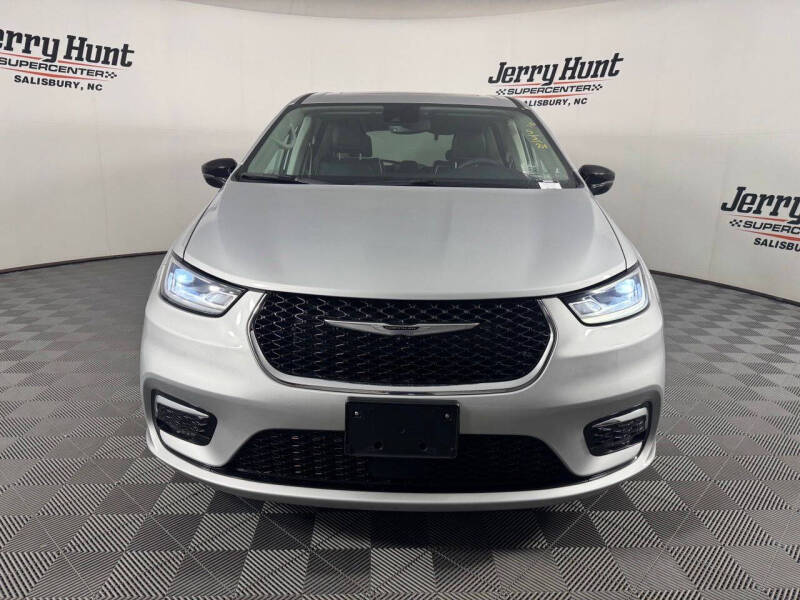 2024 Chrysler Pacifica Limited