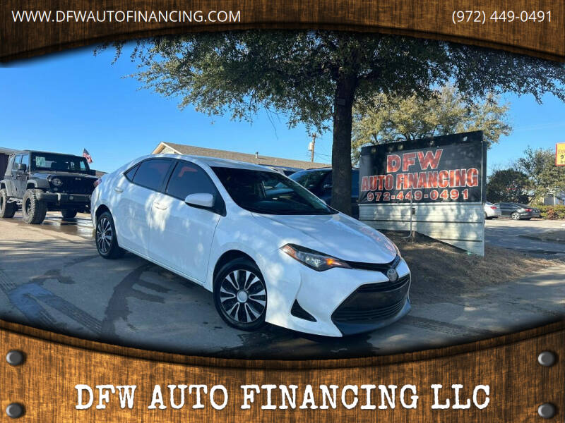 2018 Toyota Corolla LE's photo