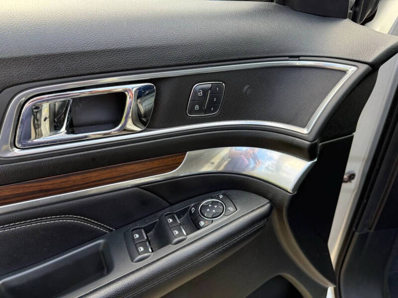 2017 Ford Explorer Limited