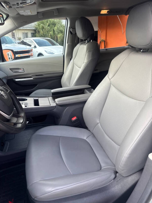 2024 Toyota Sienna