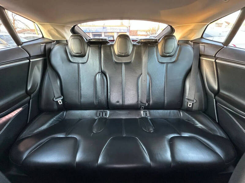 2013 Tesla Model S