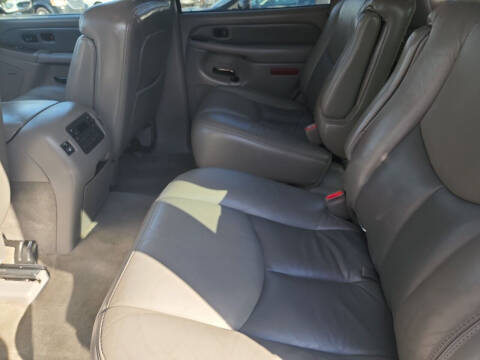 2004 GMC Yukon Denali