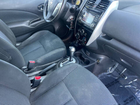2017 Nissan Versa Note SV