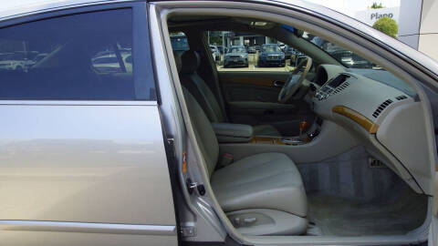 2003 Infiniti Q45 Luxury