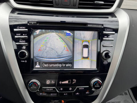 2017 Nissan Murano SV