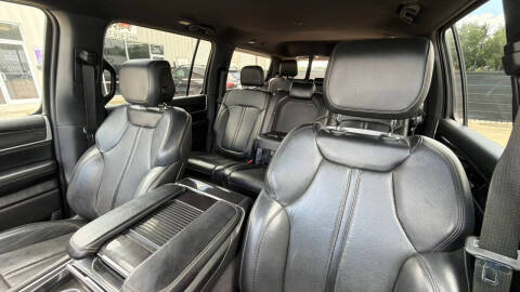 2023 Jeep Wagoneer