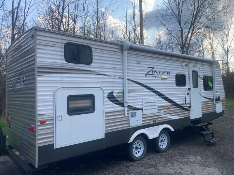 2015 Crossroads Zinger for sale at Ogden Auto Sales LLC in Spencerport NY
