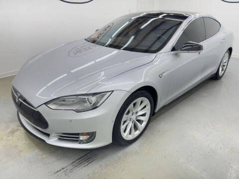 2015 Tesla Model S