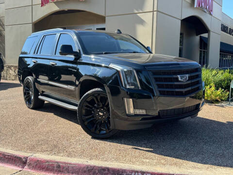 2018 Cadillac Escalade Luxury