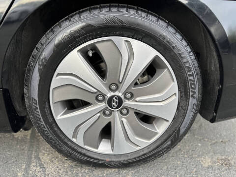 2015 Hyundai Sonata Hybrid Limited