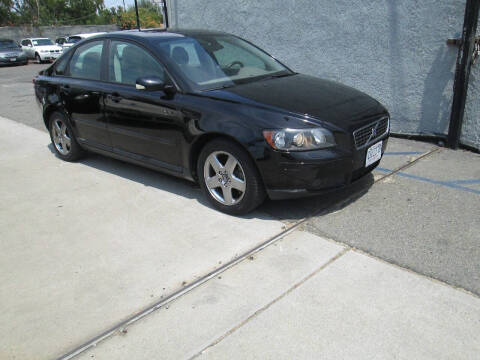 2005 Volvo S40 for sale at Unique Plaza Auto Sales in Sacramento CA