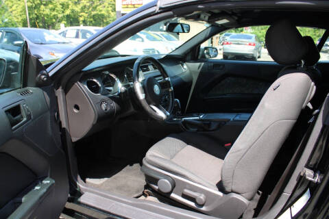 2014 Ford Mustang V6