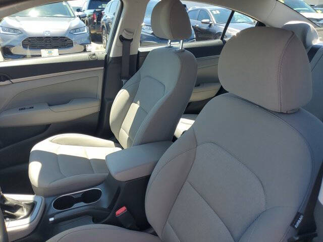 2018 Hyundai Elantra