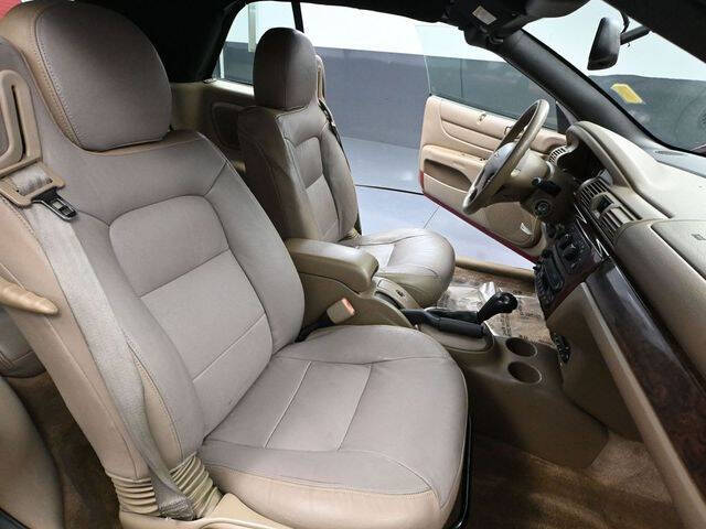 2004 Chrysler Sebring LXi