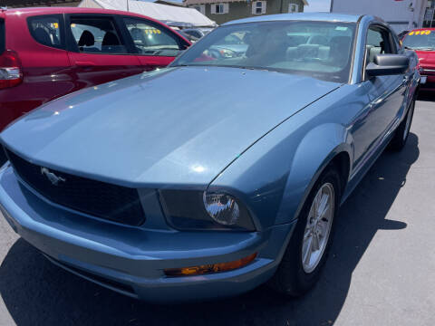 2005 Ford Mustang for sale at CARZ LLC in Encinitas CA