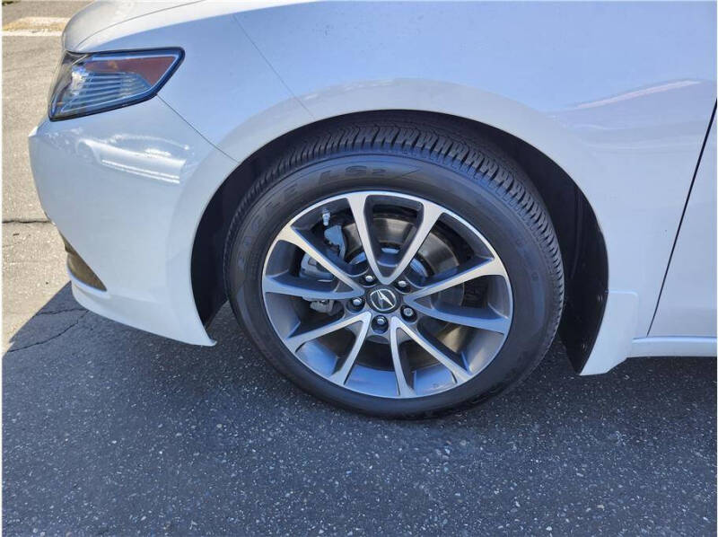 2015 Acura TLX SH-AWD V6 w/Advance