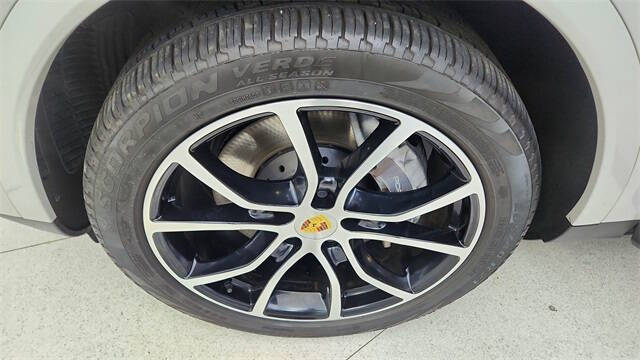 2022 Porsche Cayenne