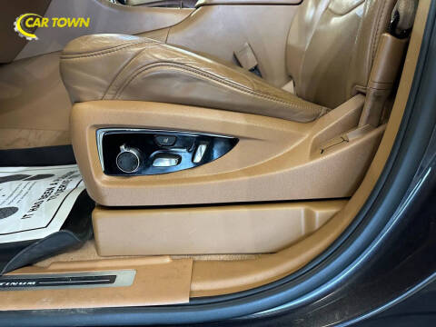 2016 Cadillac Escalade ESV Platinum