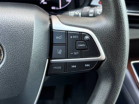 2021 Toyota Sienna LE 8-Passenger