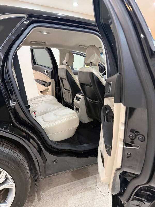 2016 Ford Edge Titanium