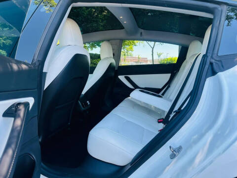 2018 Tesla Model 3 Performance