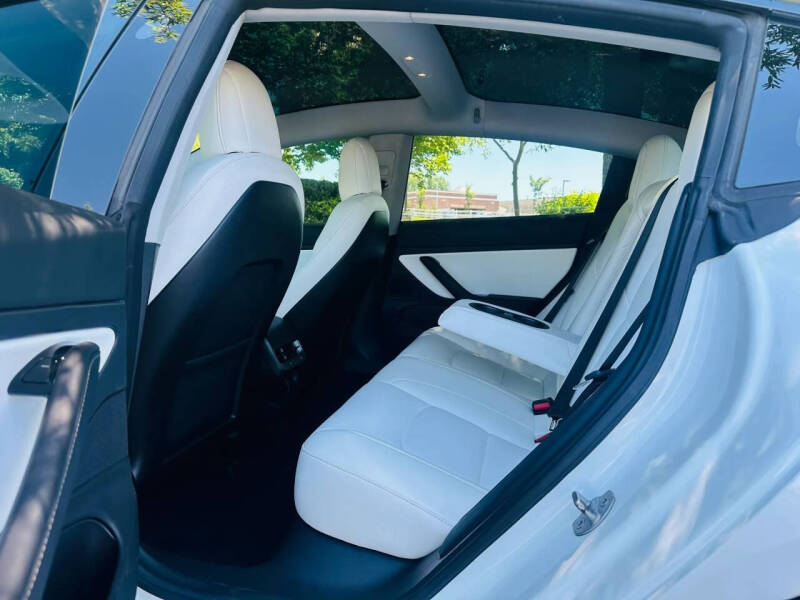 2018 Tesla Model 3 Performance