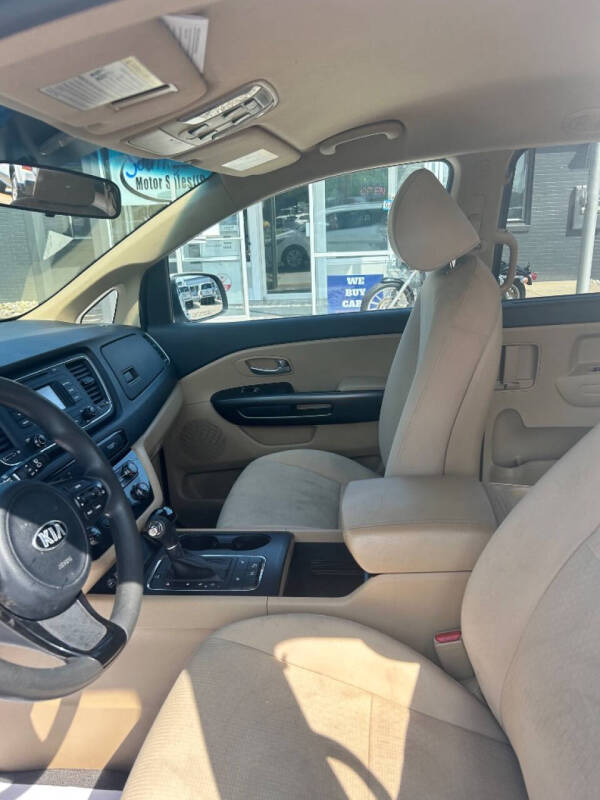 2016 Kia Sedona LX