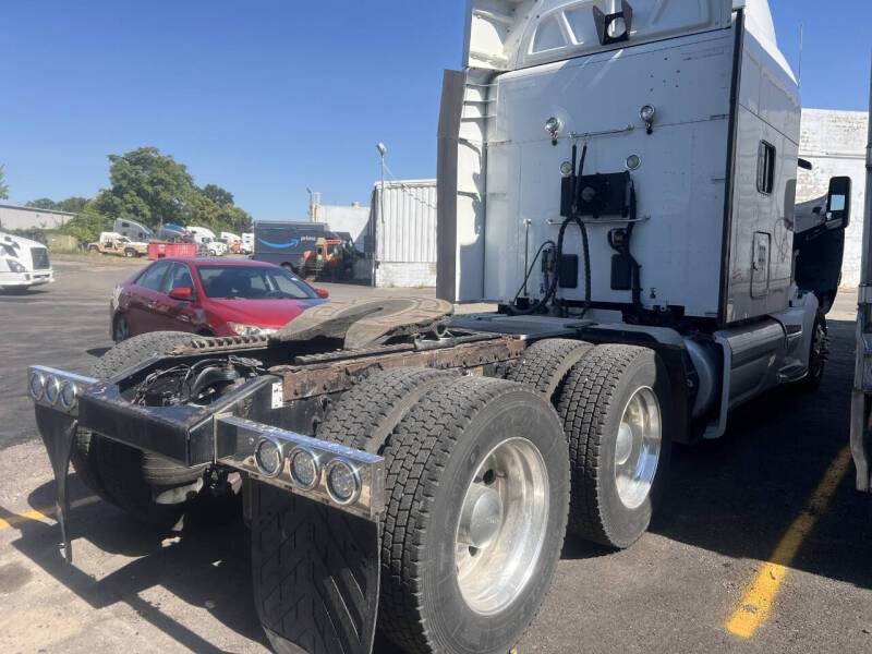 2017 Peterbilt 579