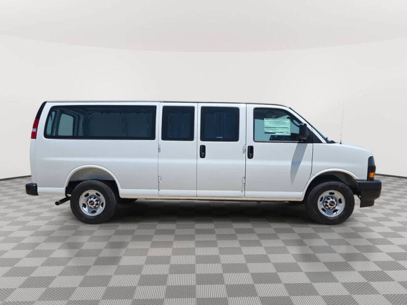 2026 GMC Savana 2500