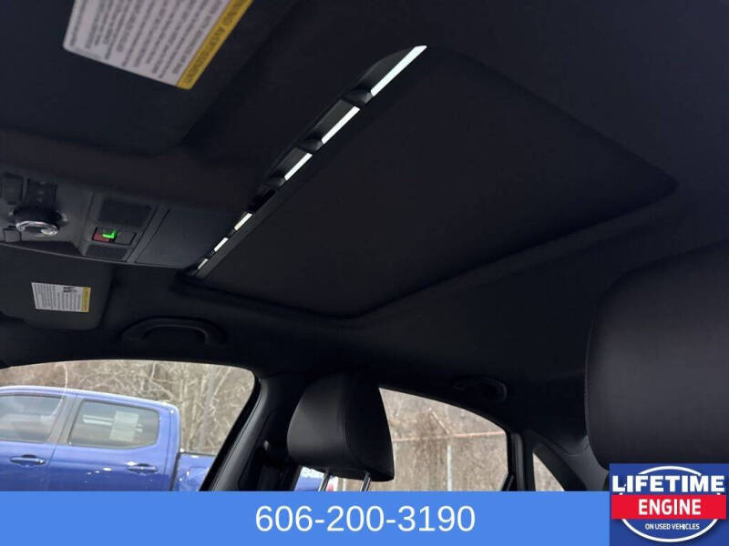 2021 Volkswagen Passat R-Line