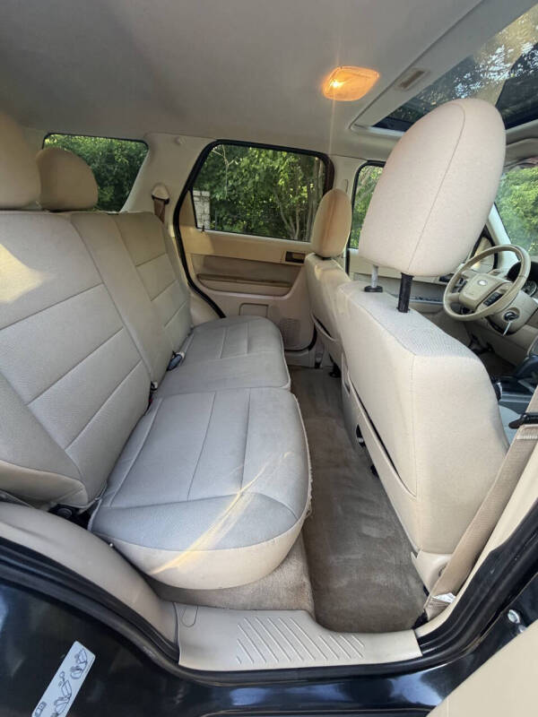 2011 Ford Escape XLT