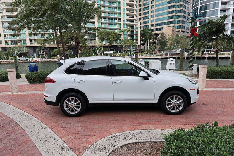 2016 Porsche Cayenne